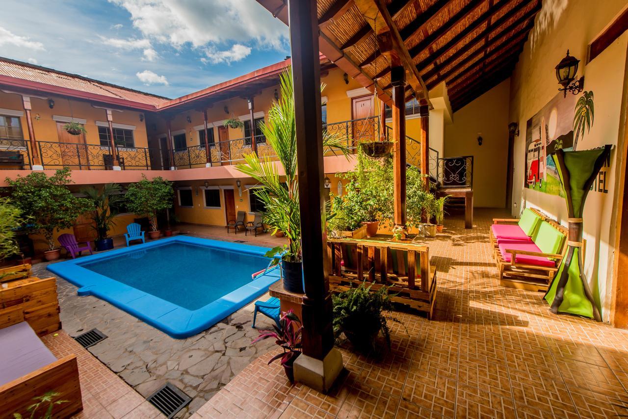 Fullmoon Hotel Granada Exterior photo